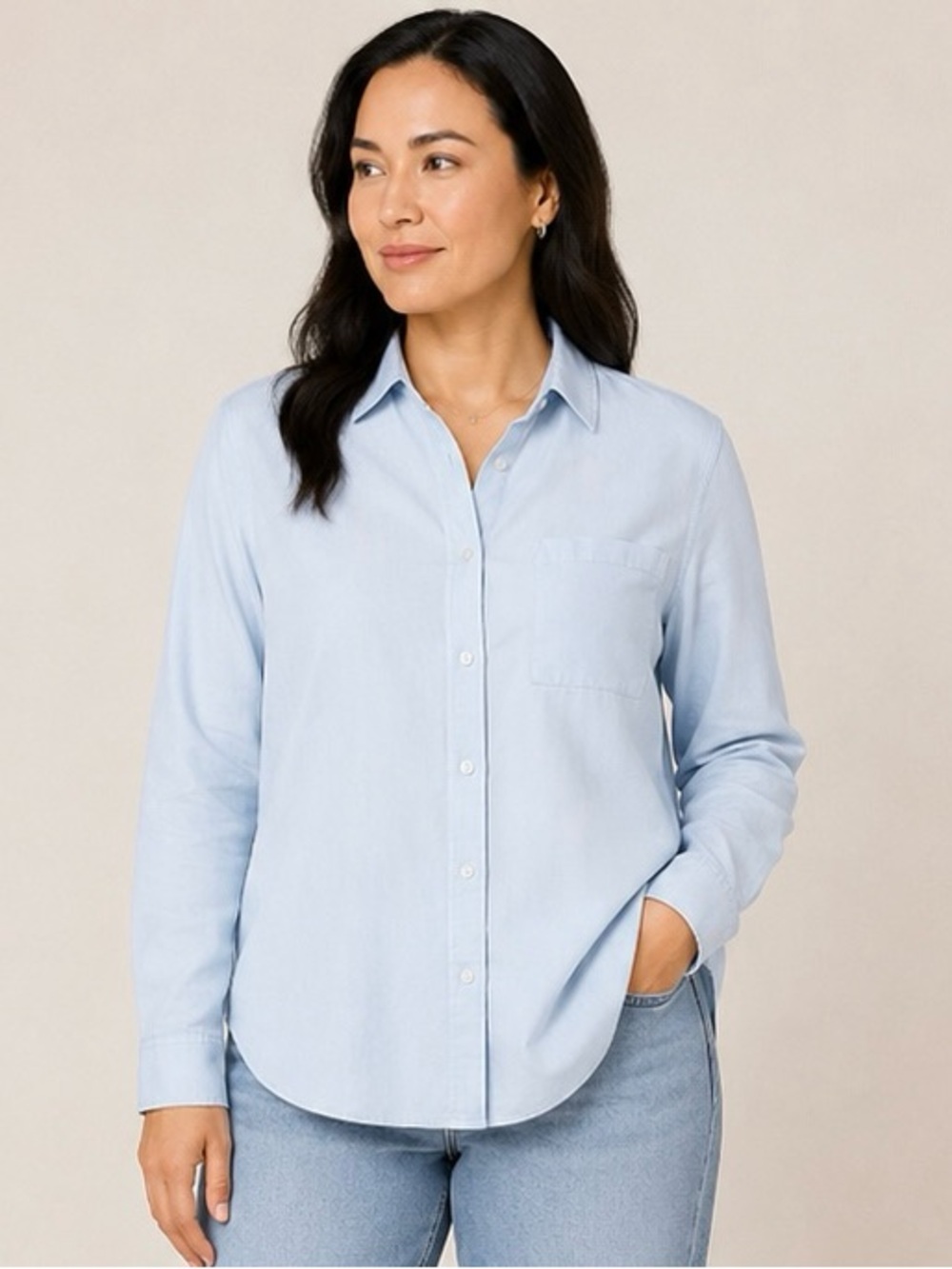 Universal Thread Women’s Blue Relaxed Fit Button Down Shirt NWT Medium